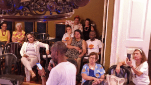 Sequência 01.00_59_14_22.Quadro056 trat